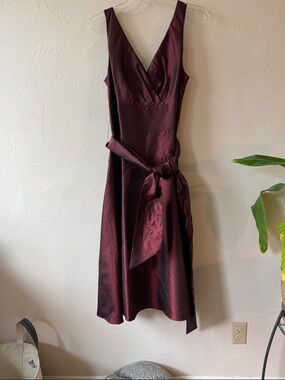 Coldwater Creek Sleeveless V-Neck Wine/Burgundy Midi Dress with Waist Tie